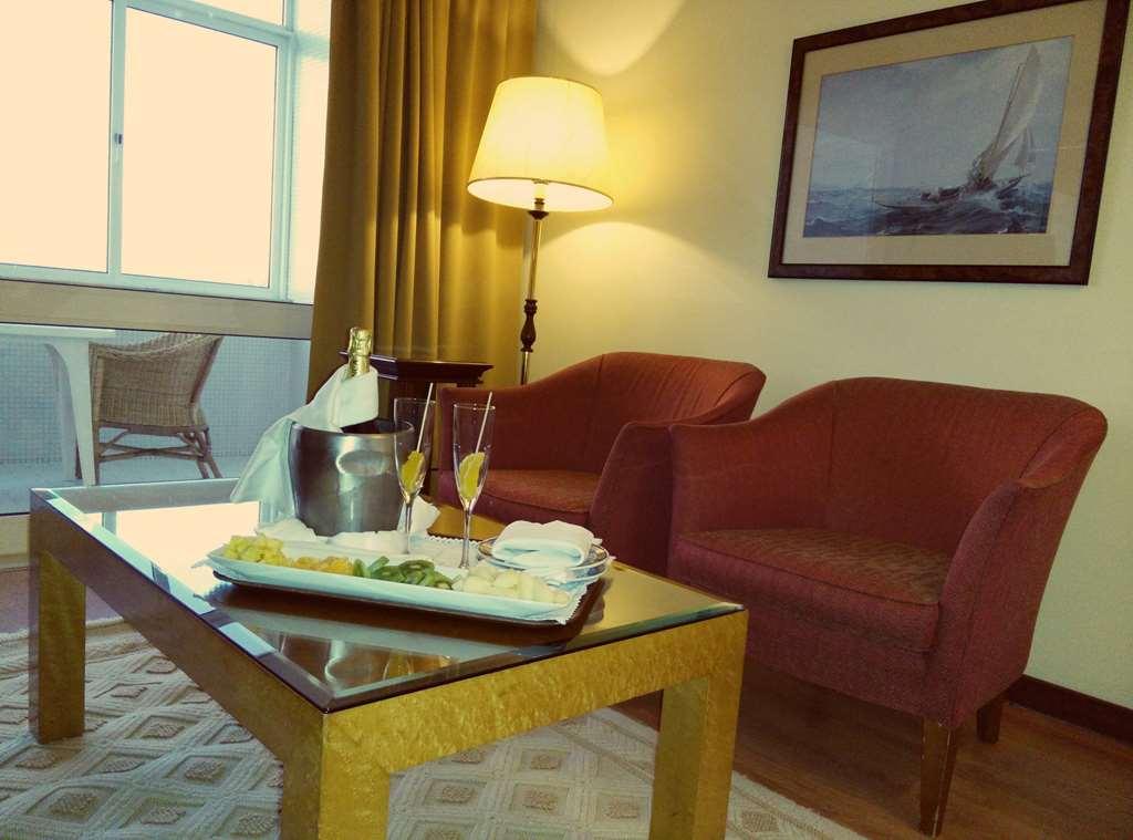 Golden Tulip Porto Gaia Hotel Vila Nova de Gaia Room photo