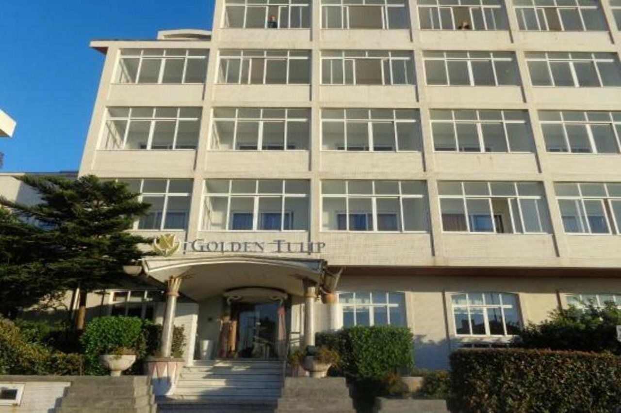Golden Tulip Porto Gaia Hotel Vila Nova de Gaia Exterior photo
